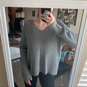 American Eagle Sweater